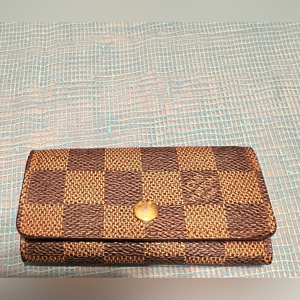 Authentic LOUIS VUITTON 4 Key Ring Damier Ebene Canvas Key Holder Case